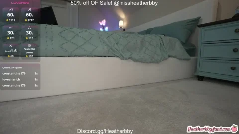 Heatherbby Solo Cam Show: Sexy Teasing & Live Performance