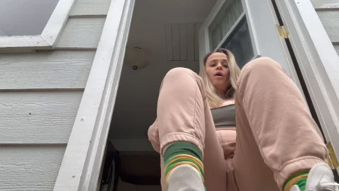 GoddessNoelle Performs Deep Throat Blowjob
