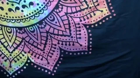Newashlyhot Live Cam Tease: Seductive Asian Performance